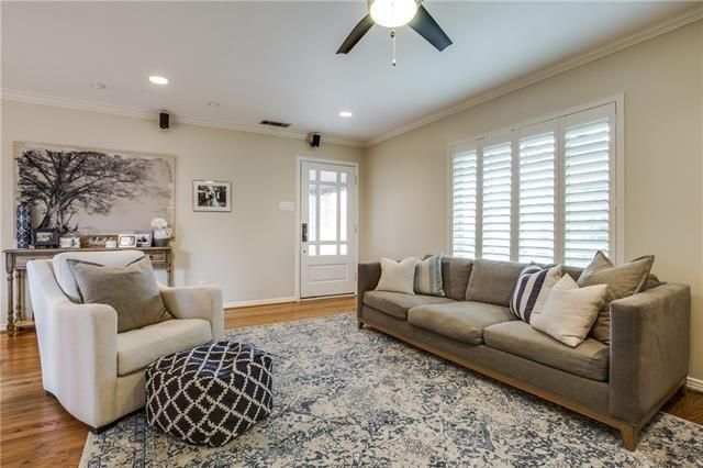 East Dallas Cottage | CandysDirt.com