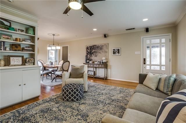 East Dallas Cottage | CandysDirt.com