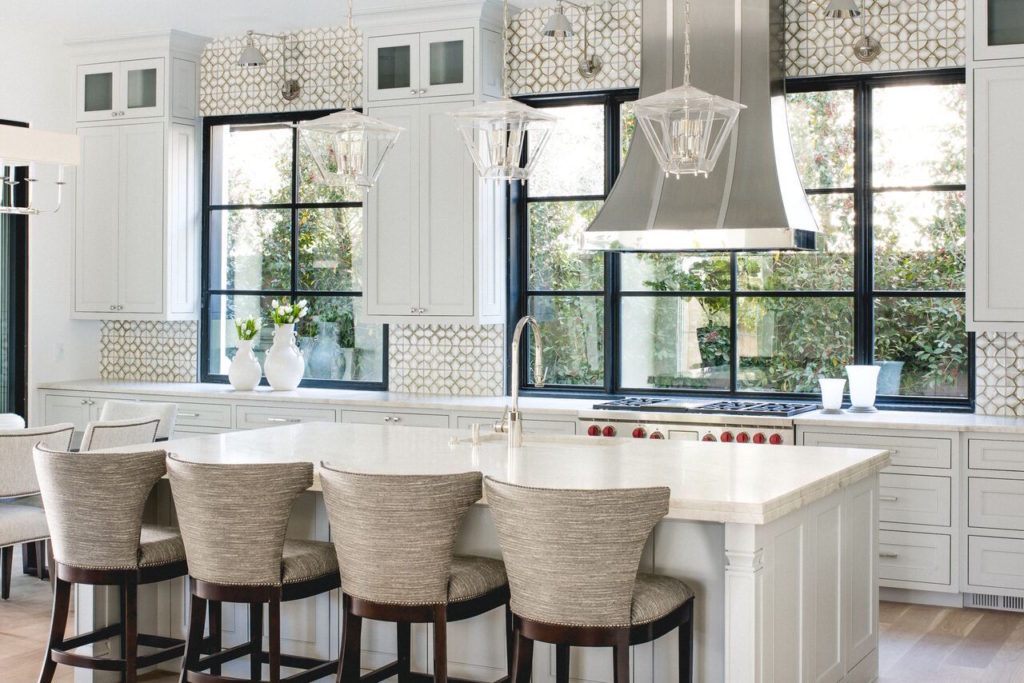 4412 Lorraine kitchen island