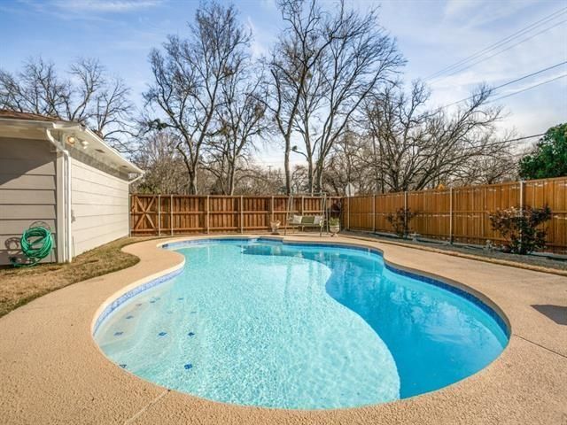 2144 Springhill kk