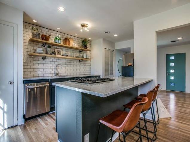 9771 Ash Creek Kitchen