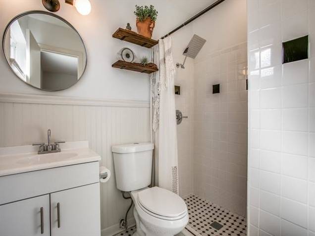 9771 Ash Creek Master bath