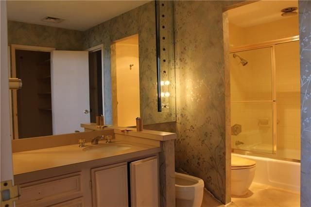 Athena 915 - Bathroom 2