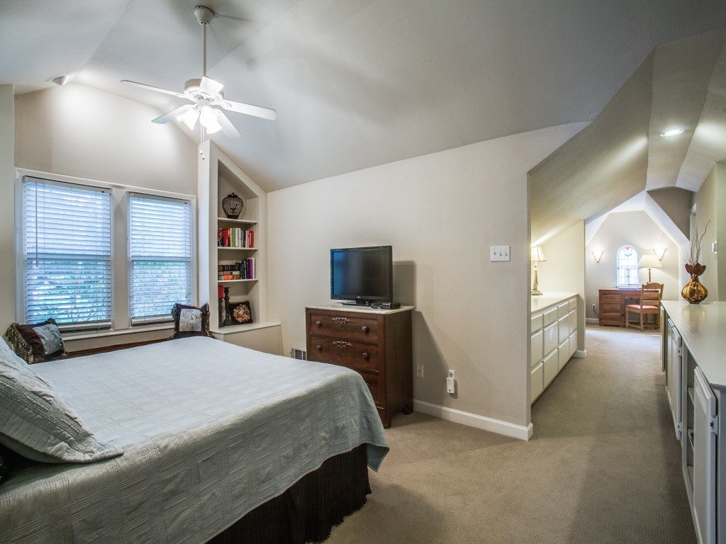 522-monte-vista-dr-dallas-tx-1-MLS-16