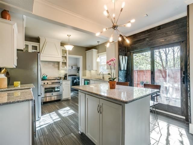 6106 Lakeshore c