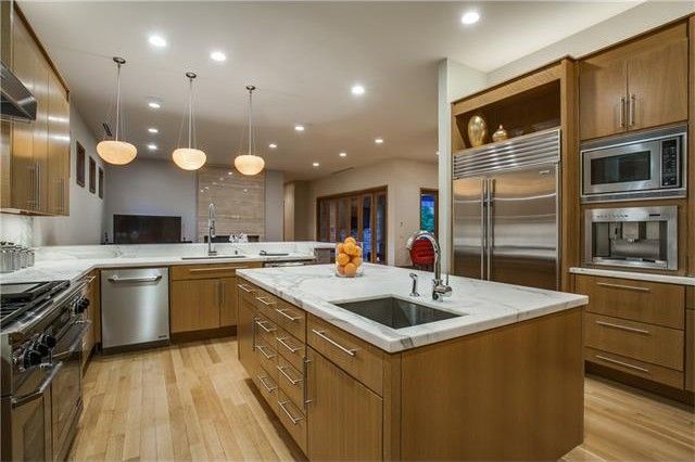 Preston Hollow Contemporary 6331 Lupton Dr 11