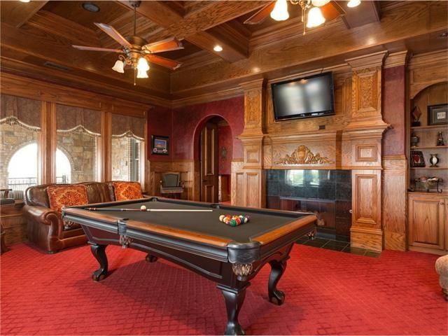9553 BELLA TERRA Billiard Lounge