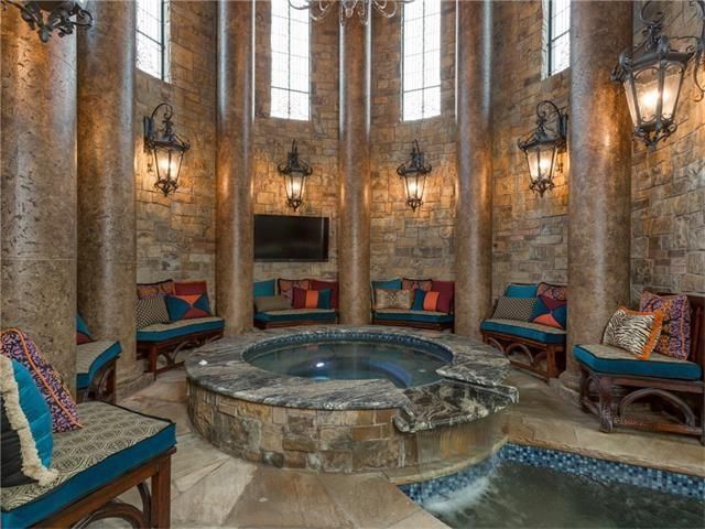 9553 BELLA TERRA indoor spa