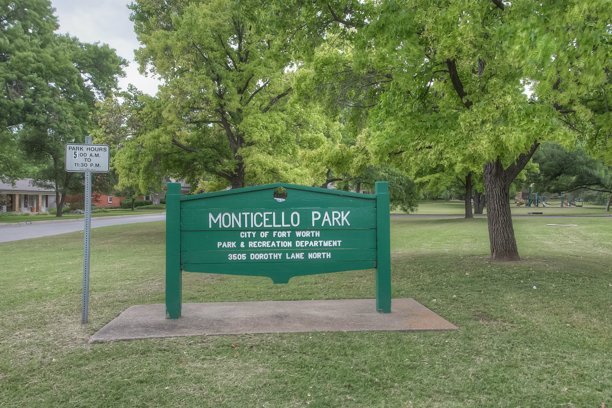 Location of this home as it relates to park is fantastic