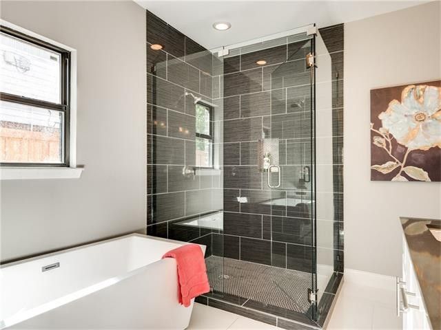 3729 Rockdale d