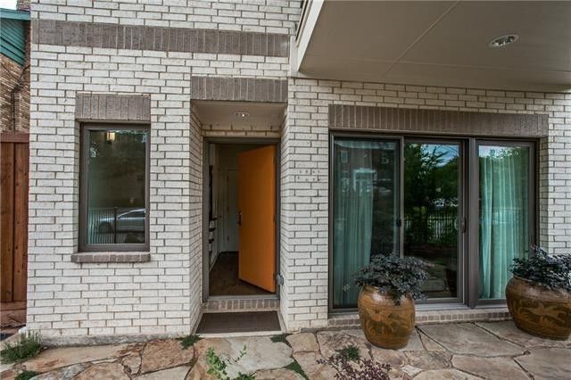 Oak Lawn Townhome