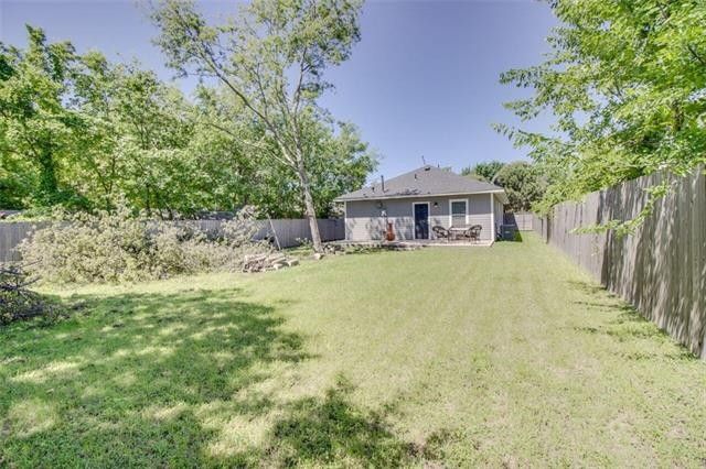 802 S Clinton w