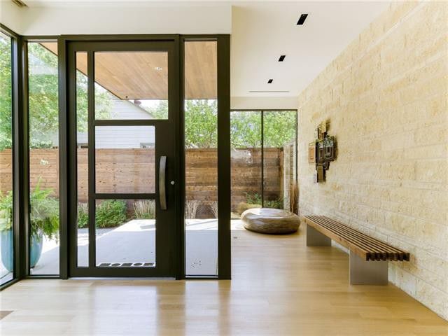 Bluffview Modern
