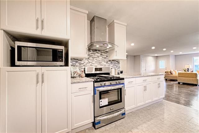 Buckner Terrace Home for Sale | CandysDirt.com