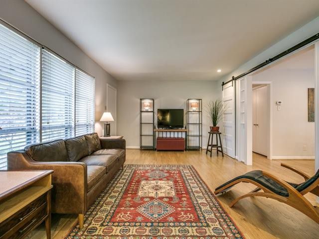 Lake Highlands Home for Sale | CandysDirt.com
