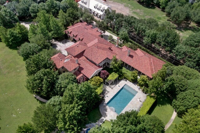 Luxury Outdoor Spaces | Dallas Real Estate | CandysDirt.com