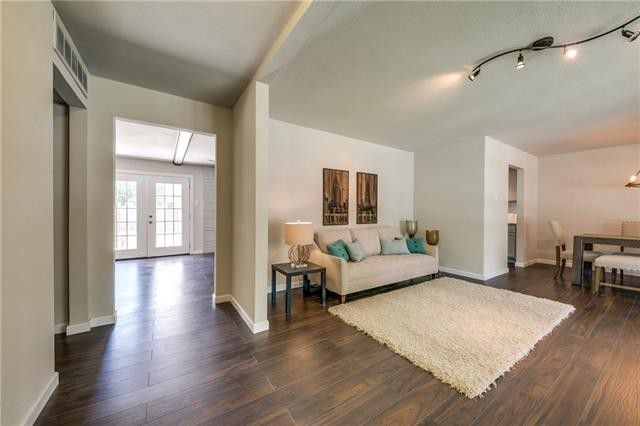 Hillview Terrace East Dallas Home for Sale | CandysDirt.com