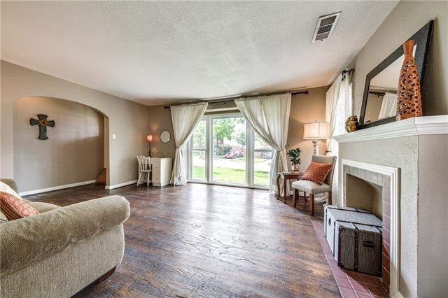 Darling Dells District Home | CandysDirt.com