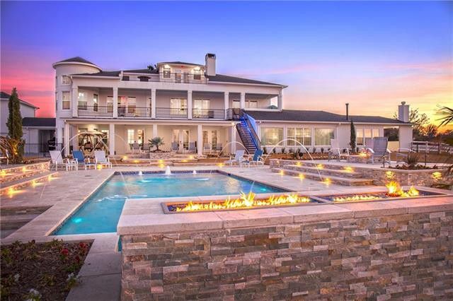 Horse-lover's Dream House Near Equestrian Trails at Lake Ray Roberts | CandysDirt.com