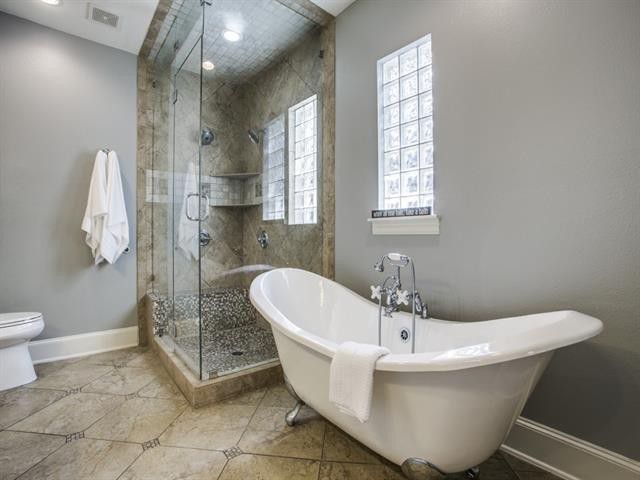 Splurge vs. Steal: Two Houses on the Same Street in Hollywood Heights | CandysDirt.com