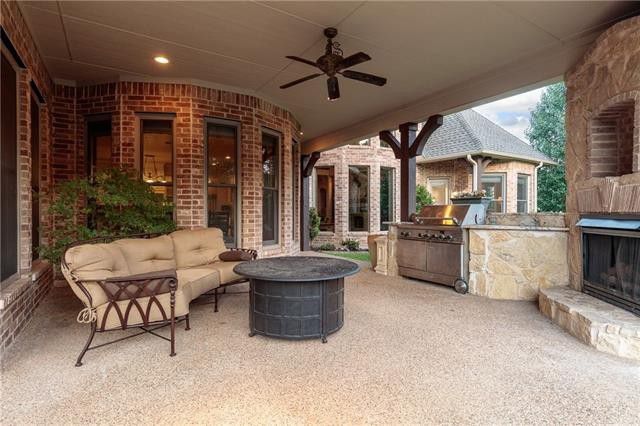 Ebby Halliday Helps Buyers Navigate the Luxury Home Market in DFW | CandysDirt.com