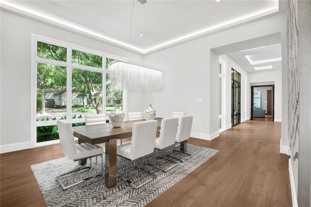 Exceptional Bluffview Custom Contemporary Takes Luxury Seriously with Fab Looks | CandysDirt.com