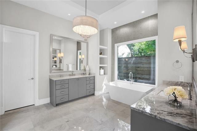 Kitchens and Bathrooms Take Center Stage in these Three DFW Luxury Homes | CandysDirt.com