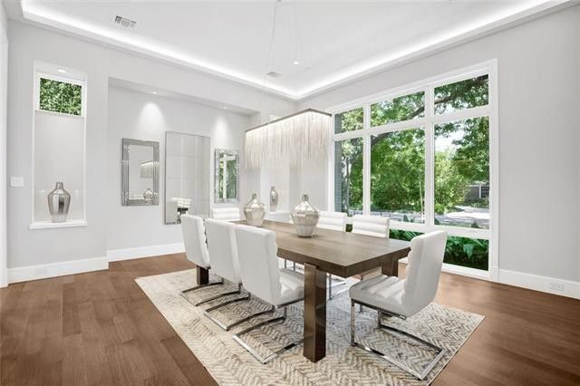 Exceptional Bluffview Custom Contemporary Takes Luxury Seriously with Fab Looks | CandysDirt.com