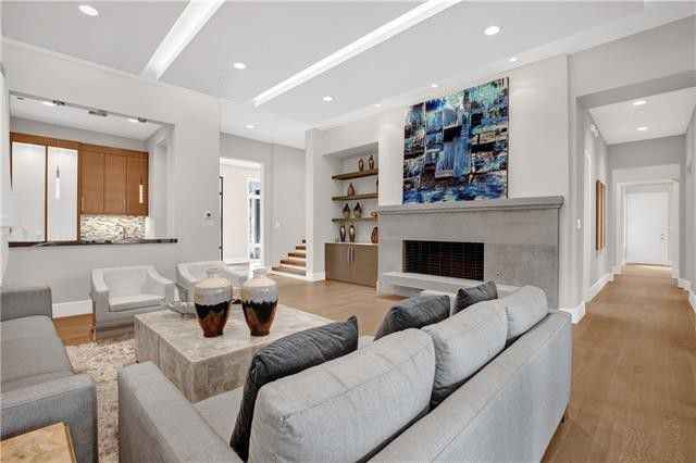Exceptional Bluffview Custom Contemporary Takes Luxury Seriously with Fab Looks | CandysDirt.com