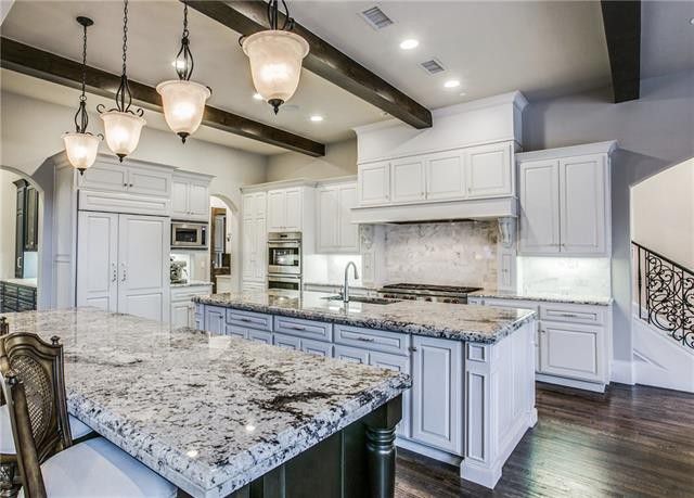 Kitchens and Bathrooms Take Center Stage in these Three DFW Luxury Homes | CandysDirt.com