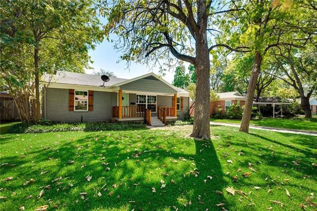 Adorable Casa View Oaks Cottage with Big Updates Won't Last Long | CandysDirt.com