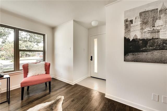 Vintage Charmer in Fantastic North Dallas Neighborhood | CandysDirt.com
