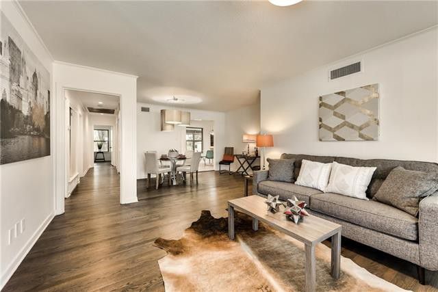 Vintage Charmer in Fantastic North Dallas Neighborhood | CandysDirt.com
