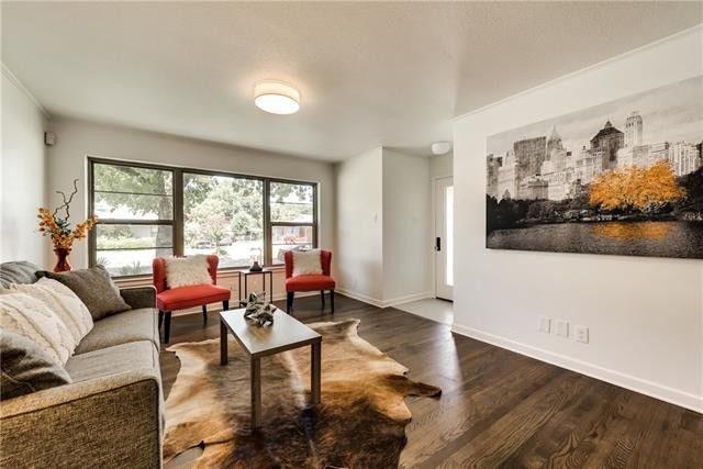 Vintage Charmer in Fantastic North Dallas Neighborhood | CandysDirt.com