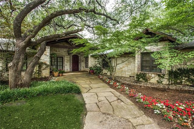 Russwood Acres Estate on Lush Grounds Impresses in our Dallas Open Houses | CandysDirt.com