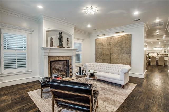 Splurge vs. Steal: Two Vickery Place Craftsman-style Houses | CandysDirt.com
