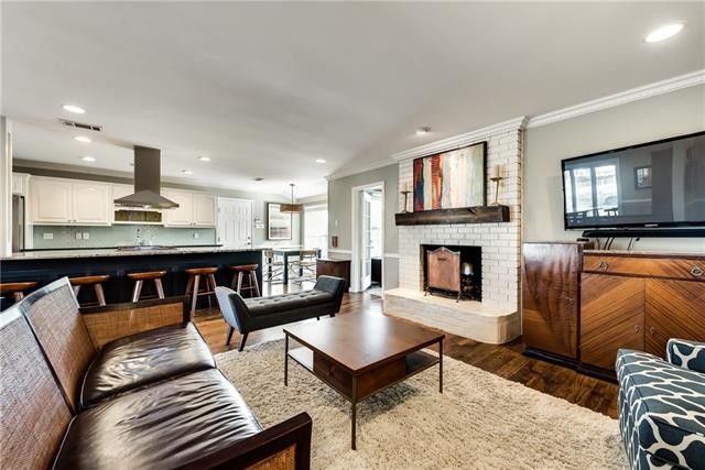 Brookhaven Golf Course Home with Open Floorplan, Mod Updates | CandysDirt.com