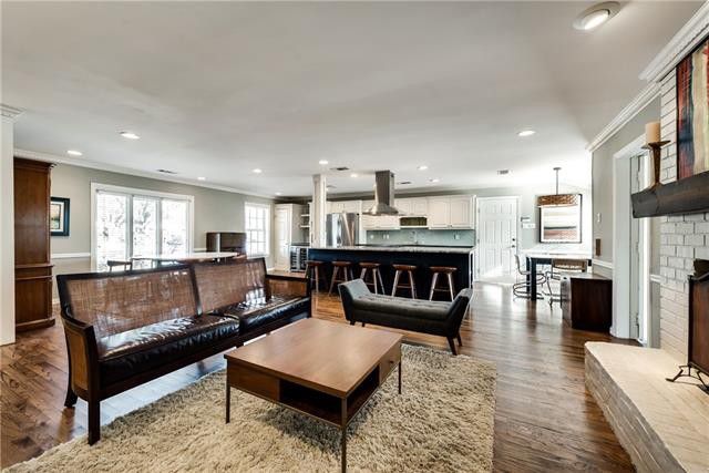 Brookhaven Golf Course Home with Open Floorplan, Mod Updates | CandysDirt.com