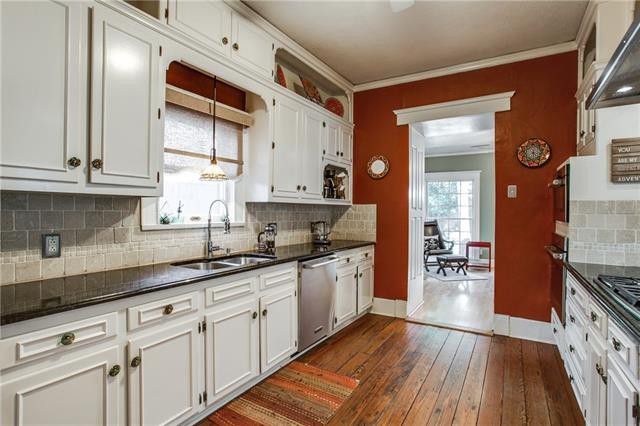 Splurge vs. Steal: Two Historic Craftsman in Dallas with Character and Big Updates | CandysDirt.com
