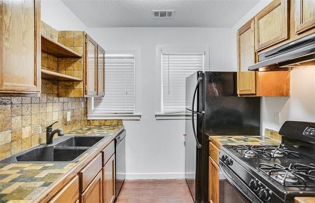 Splurge vs. Steal: Buy a Multi-family Income Property and Become a Landlord | CandysDirt.com