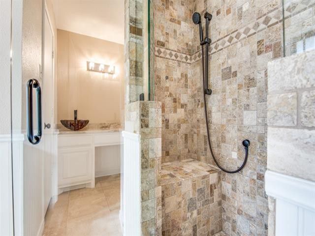 Splurge vs. Steal: Over 3000 Square Feet in Dallas for Under Half a Million Bucks | CandysDirt.com