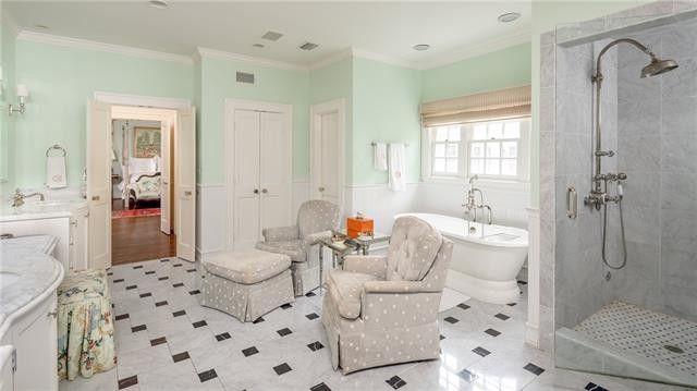 Historic Colonial Revival