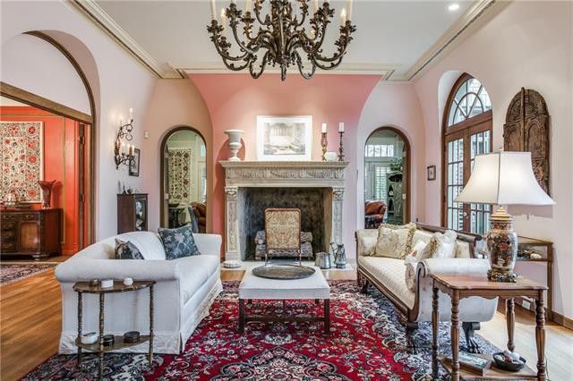 An Updated Classic From a Bygone Era on Swiss Avenue Hits the Market | CandysDirt.com