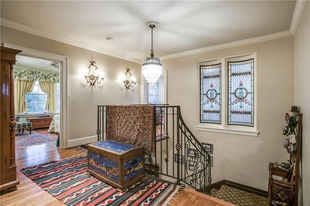 An Updated Classic From a Bygone Era on Swiss Avenue Hits the Market | CandysDirt.com