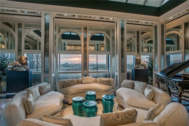 Turtle Creek Penthouse