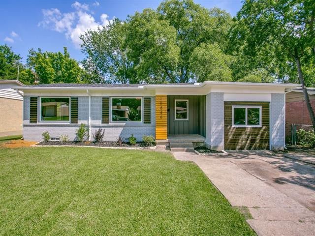 Country Club Park Renovated House Looks Better Than New | CandysDirt.com