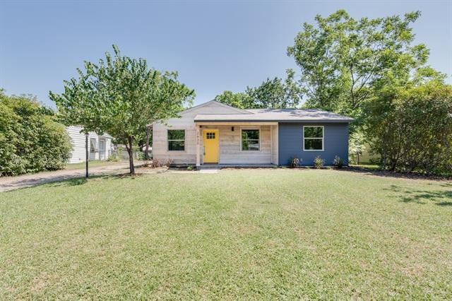 East Dallas Cottage Packs Big Scandinavian Style for Millennial Appeal | CandysDirt.com