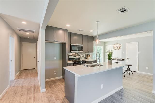 East Dallas Cottage Packs Big Scandinavian Style for Millennial Appeal | CandysDirt.com
