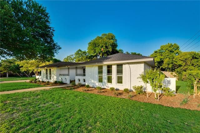 Find Fab Style in this South Dallas Renovated Spanish-style House | CandysDirt.com