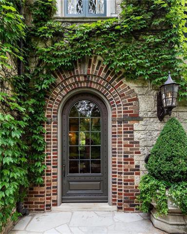 English Country Tudor